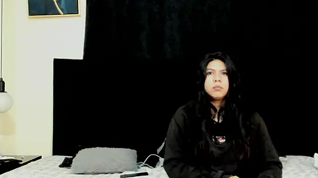 lissandthor13 online show from October 2025 10:49:01 AM