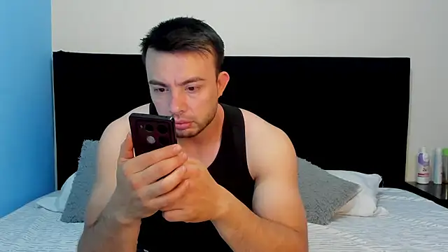 lissandthor13 online show from April 2026 09:26:02 AM