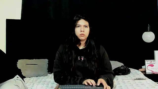 lissandthor13 online show from October 2025 11:00:02 AM
