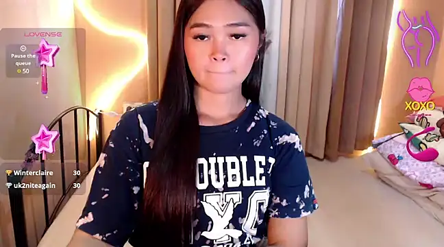Snapshot of Itsme_claire chatting on March 2025 11:53:02 PM Itsme claire online show from March 2025 11:53:02 PM