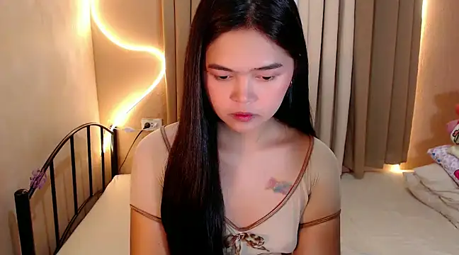 Snapshot of Itsme_claire chatting on March 2025 05:49:02 PM Itsme claire online show from March 2025 05:49:02 PM