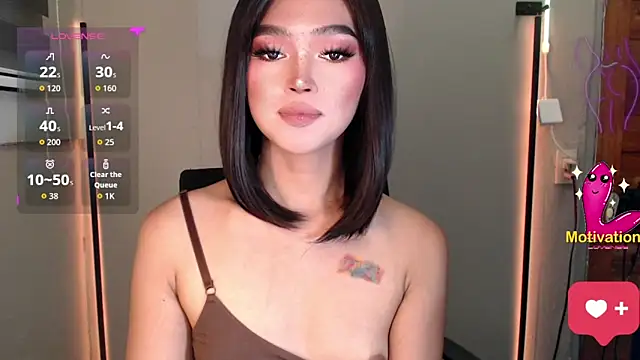 Itsme claire online show from April 2026 11:33:01 PM
