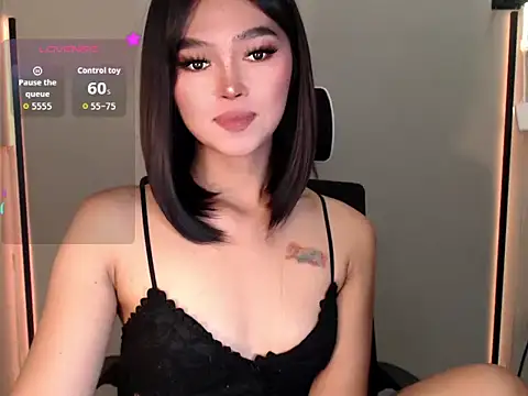 Itsme claire online show from April 2026 10:45:02 PM