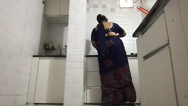 Riyasingh9 online show from January 2026 05:00:02 AM