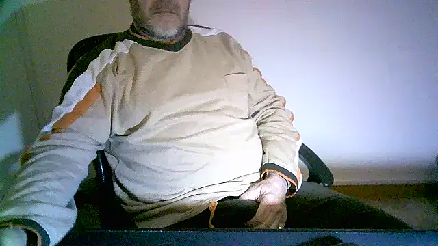 Greek Passion online show from January 2026 03:48:01 PM