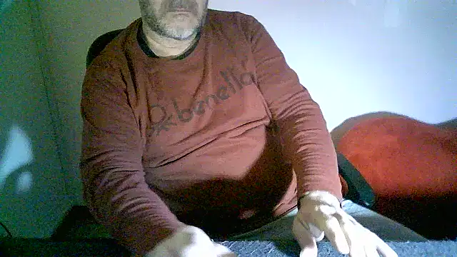 Snapshot of Greek_Passion chatting on December 2024 10:50:02 AM Greek Passion online show from December 2024 10:50:02 AM