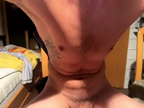 Snapshot of spontaniczny30 chatting on December 2024 11:30:01 PM spontaniczny30 online show from December 2024 11:30:01 PM