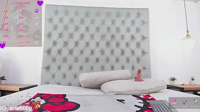 aria paul online show from December 2025 10:25:01 AM