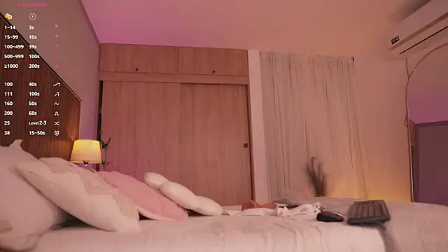 tatikiss  online show from February 2026 11:51:01 AM