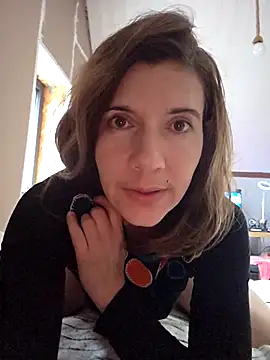 Snapshot of Lina_lou4 chatting on September 2025 04:02:02 PM Lina lou4 online show from September 2025 04:02:02 PM