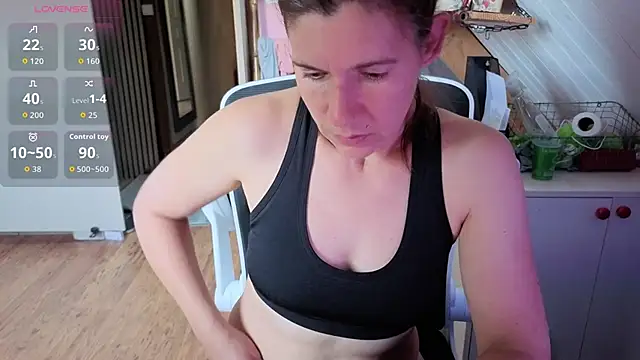 Lina lou4 online show from June 2026 03:40:02 PM