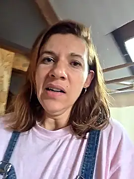 Snapshot of Lina_lou4 chatting on September 2025 12:49:02 PM Lina lou4 online show from September 2025 12:49:02 PM