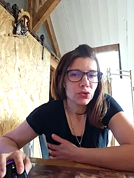 Snapshot of Lina_lou4 chatting on February 2025 11:43:02 AM Lina lou4 online show from February 2025 11:43:02 AM