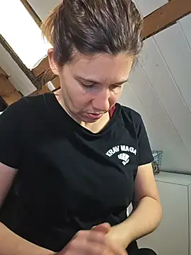 Lina lou4 online show from March 2026 02:09:01 PM