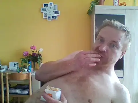 82liska online show from June 2026 04:55:02 PM