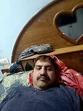 Amandev7 online show from March 2026 11:49:01 PM