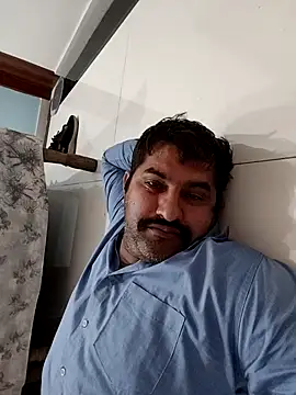 Amandev7 online show from October 2025 02:37:01 AM