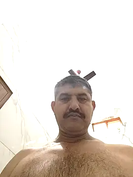 Amandev7 online show from March 2026 05:13:02 AM
