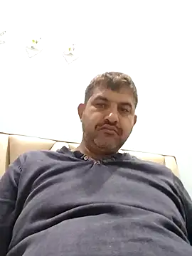 Amandev7 online show from April 2026 01:52:02 AM