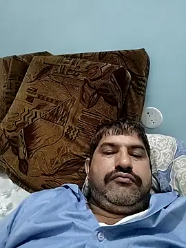 Amandev7 online show from September 2025 07:58:02 PM