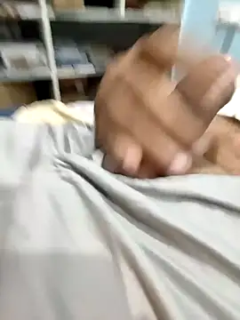 Amandev7 online show from October 2025 11:06:02 PM