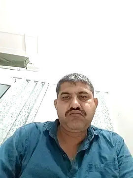 Snapshot of Amandev7 chatting on March 2026 04:34:01 AM Amandev7 online show from March 2026 04:34:01 AM