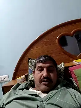 Amandev7 online show from March 2026 09:11:01 AM
