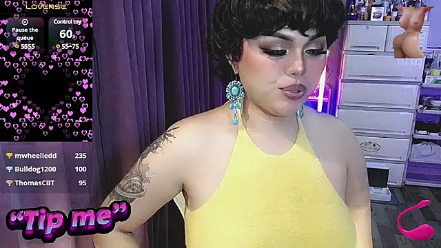 cherry RED5 online show from December 2024 01:18:01 PM