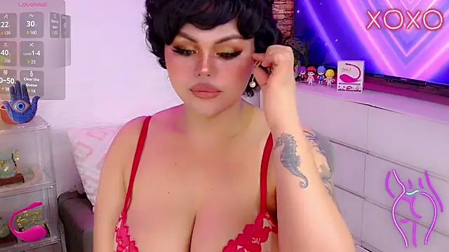 Snapshot of cherry_RED5 chatting on December 2025 10:37:02 PM cherry RED5 online show from December 2025 10:37:02 PM