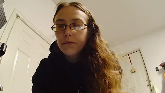 Dakota 02 online show from March 2026 12:38:01 PM