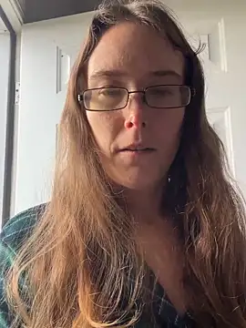 Dakota 02 online show from November 2025 01:44:02 PM