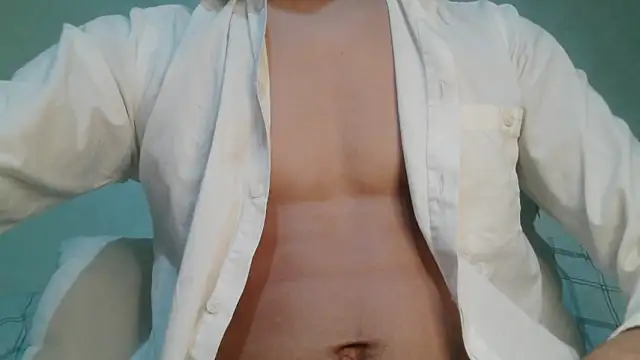 Snapshot of roccosif696 chatting on February 2026 12:33:01 AM roccosif696 online show from February 2026 12:33:01 AM