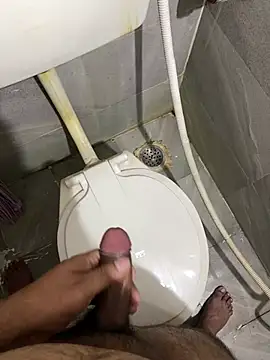 Rahuldhe22 online show from December 2024 09:08:02 PM