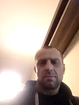 Roman0798 online show from December 2025 02:28:02 AM