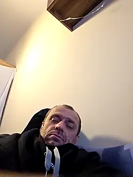 Roman0798 online show from October 2025 05:28:01 AM