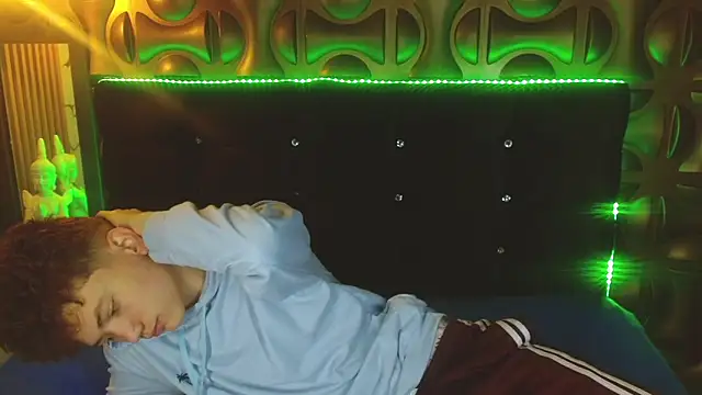 cruz dante online show from April 2026 07:07:01 PM