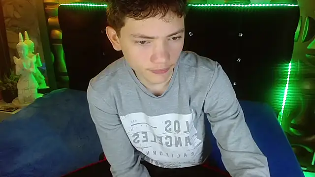 cruz dante online show from March 2026 07:16:01 PM