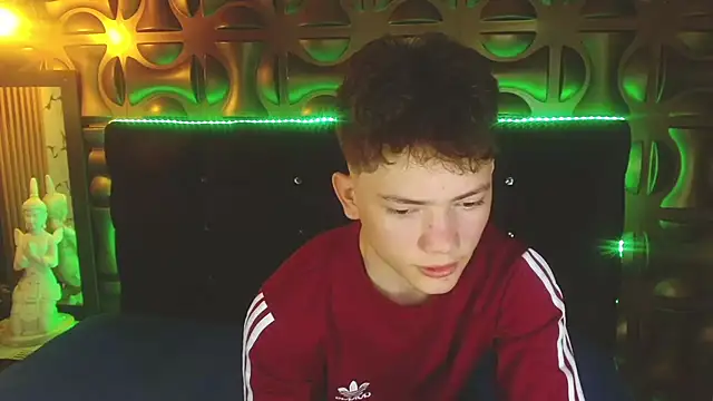 cruz dante online show from April 2026 07:04:01 PM