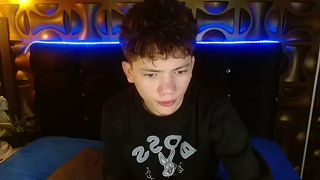 cruz dante online show from May 2026 07:17:01 PM