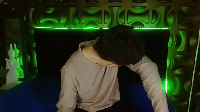 cruz dante online show from March 2026 07:15:01 PM