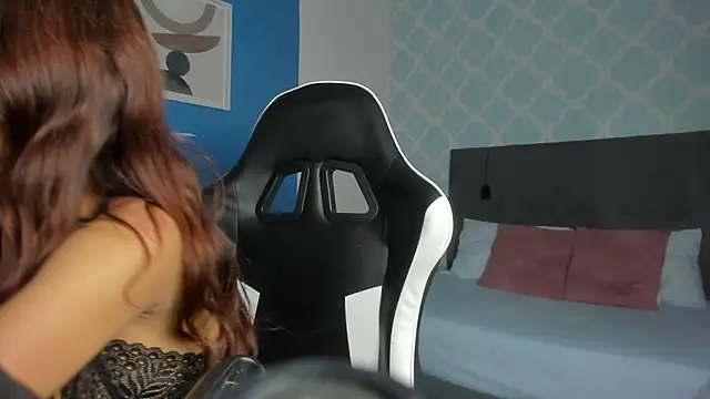 cora 22 online show from September 2025 12:45:02 PM