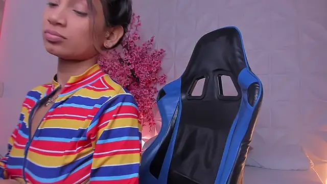 Snapshot of cora_22 chatting on February 2026 12:56:01 PM cora 22 online show from February 2026 12:56:01 PM