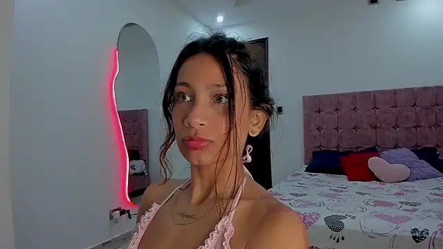 Snapshot of cora_22 chatting on July 2026 02:22:01 AM cora 22 online show from July 2026 02:22:01 AM