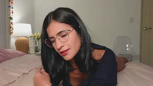 I am kat online show from April 2026 02:47:02 AM