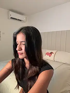 I am kat online show from October 2025 01:26:01 AM