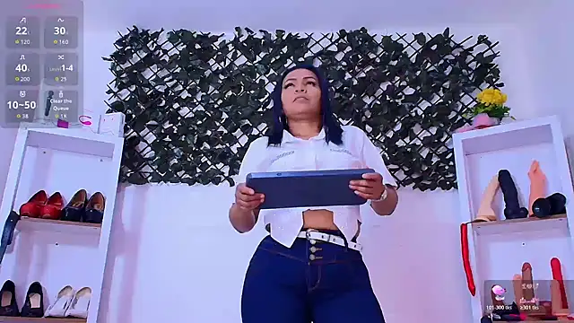 louise nails online show from March 2026 02:57:01 PM