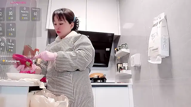 Snapshot of Vivian-6 chatting on March 2026 01:09:02 AM Vivian-6 online show from March 2026 01:09:02 AM