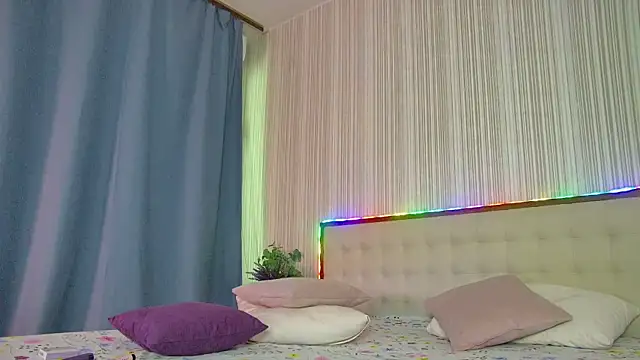 Snapshot of RubyValen chatting on June 2026 01:28:02 AM RubyValen online show from June 2026 01:28:02 AM