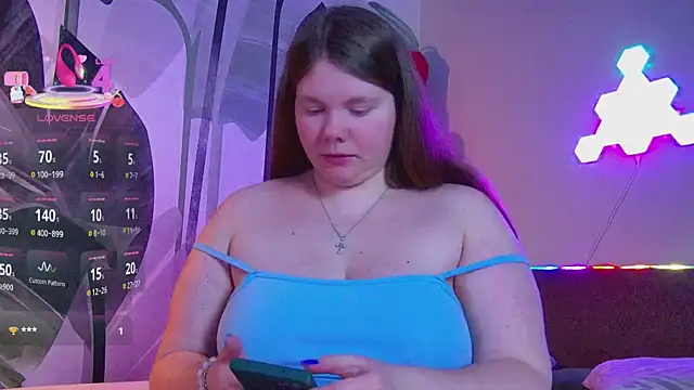 RubyValen online show from February 2026 01:17:01 AM