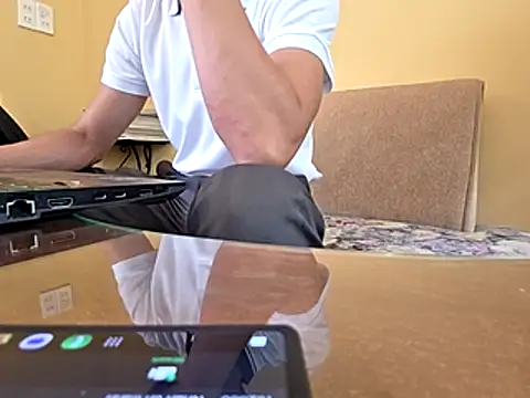 MaNgoc666 online show from May 2026 07:00:01 AM